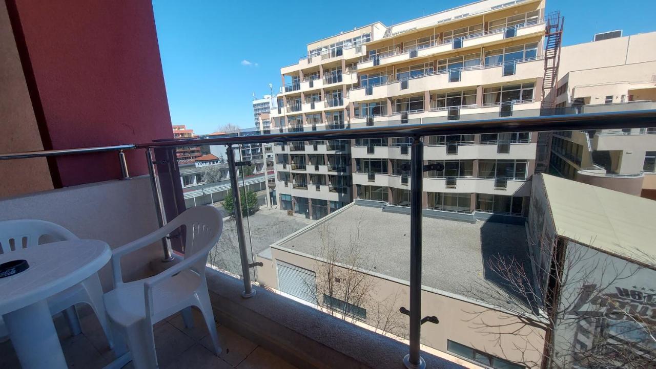 Apartament Admiral Plaza Słoneczny Brzeg Zewnętrze zdjęcie