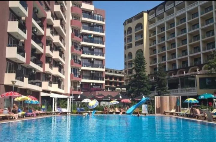 Apartament Admiral Plaza Słoneczny Brzeg Zewnętrze zdjęcie