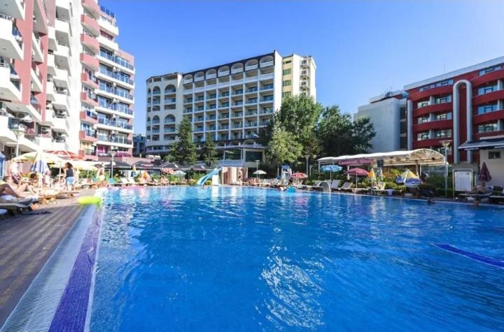 Apartament Admiral Plaza Słoneczny Brzeg Zewnętrze zdjęcie